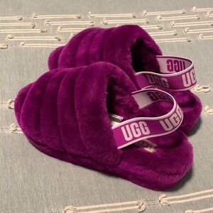 Ugg Fluff Yeah Slides